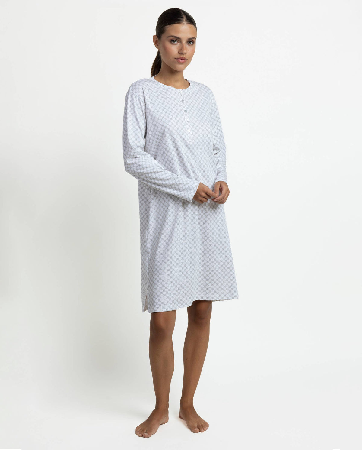 Grey Flowers Nightdress: Pearl / XL